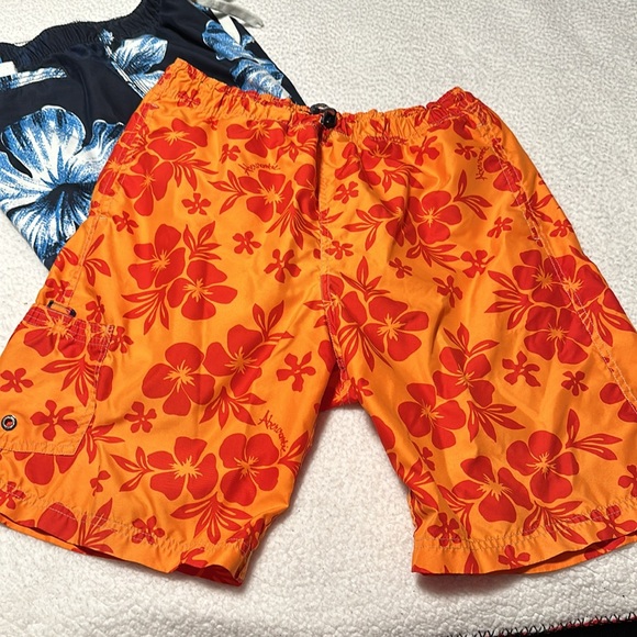 Abercrombie Men’s Blue Swimming Trunks (Plus Free Orange Pair), EUC, Size Medium - Picture 8 of 8